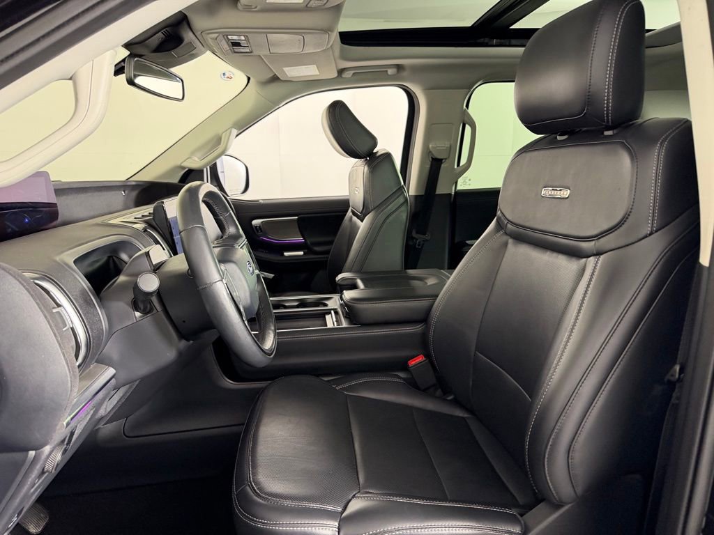 Used 2025 Ford Expedition Max Platinum image 23