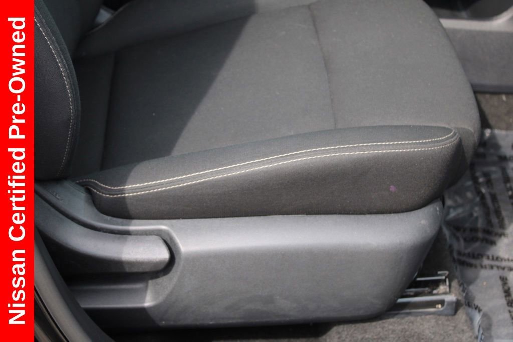 Certified 2023 Nissan Rogue S image 20