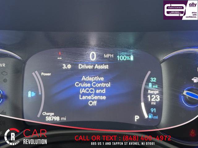 Used 2021 Chrysler Pacifica Touring-L FWD image 28