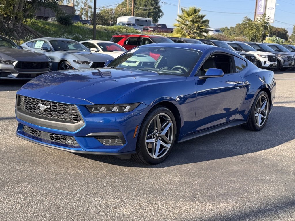 Used 2024 Ford Mustang Coupe image 7