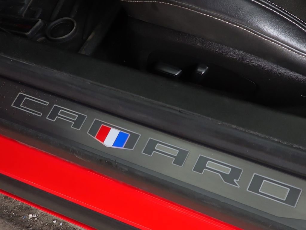 Used 2019 Chevrolet Camaro SS image 36