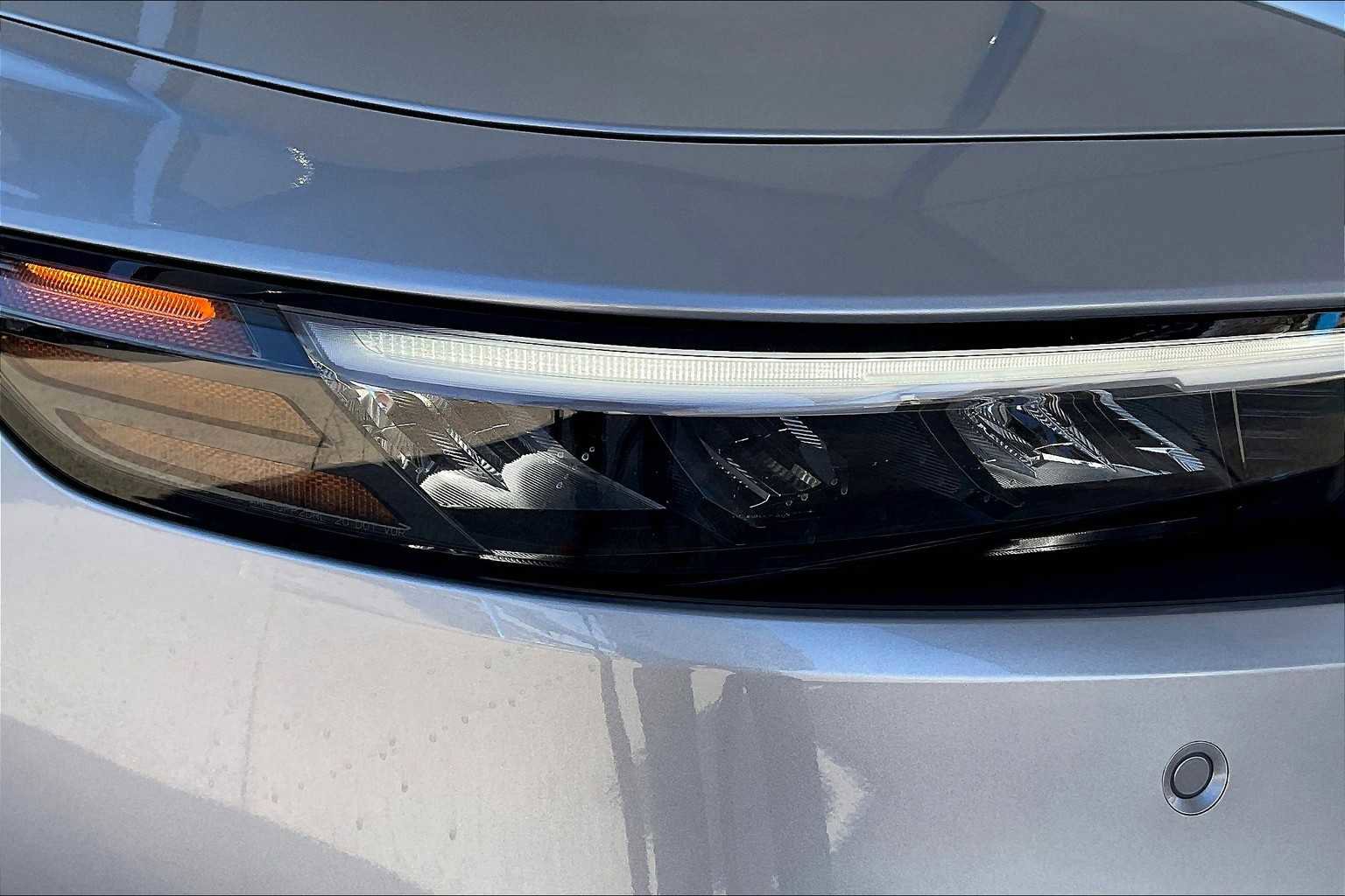 New 2025 Honda Accord Touring image 13