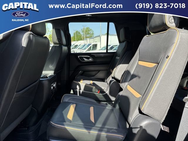 Used 2023 GMC Yukon AT4 w/ AT4 Premium Plus Package AWD/4WD image 18