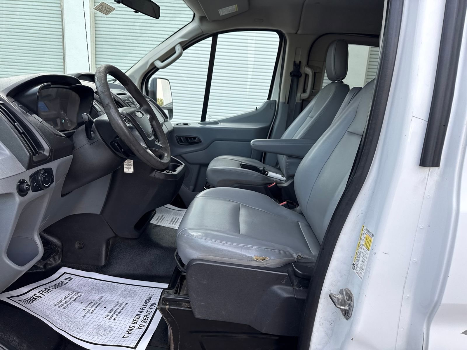 Used 2017 Ford Transit 350 XL RWD image 9