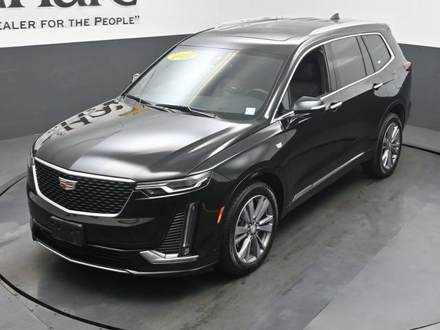 Used 2025 Cadillac XT6 Premium Luxury AWD/4WD image 52