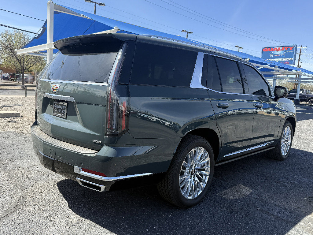 Used 2025 Cadillac Escalade Premium Luxury w/ Touring Package AWD/4WD image 5