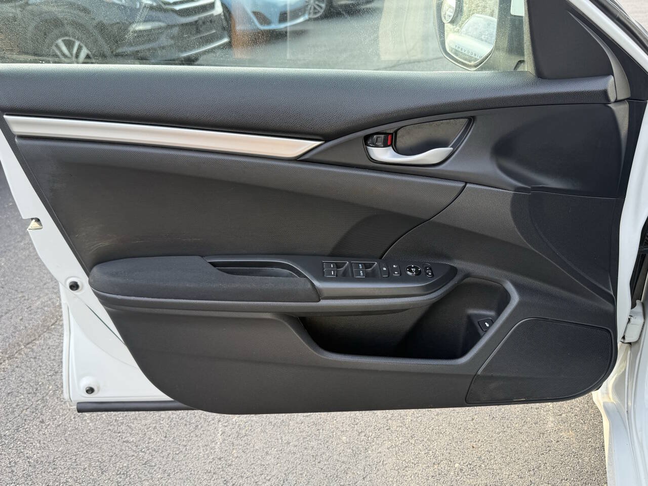 Used 2020 Honda Civic LX image 11
