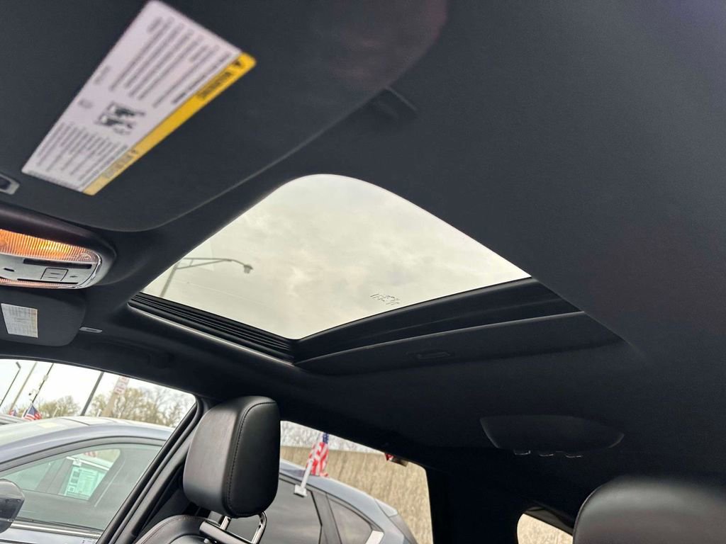 Used 2024 Dodge Durango GT AWD/4WD image 21