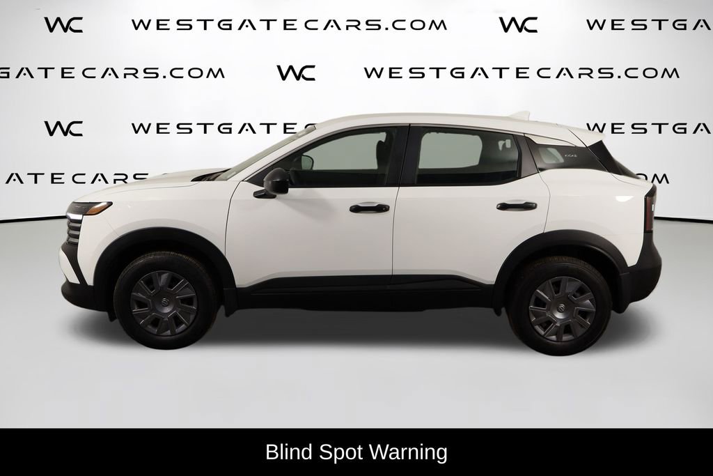 Used 2025 Nissan Kicks S image 5