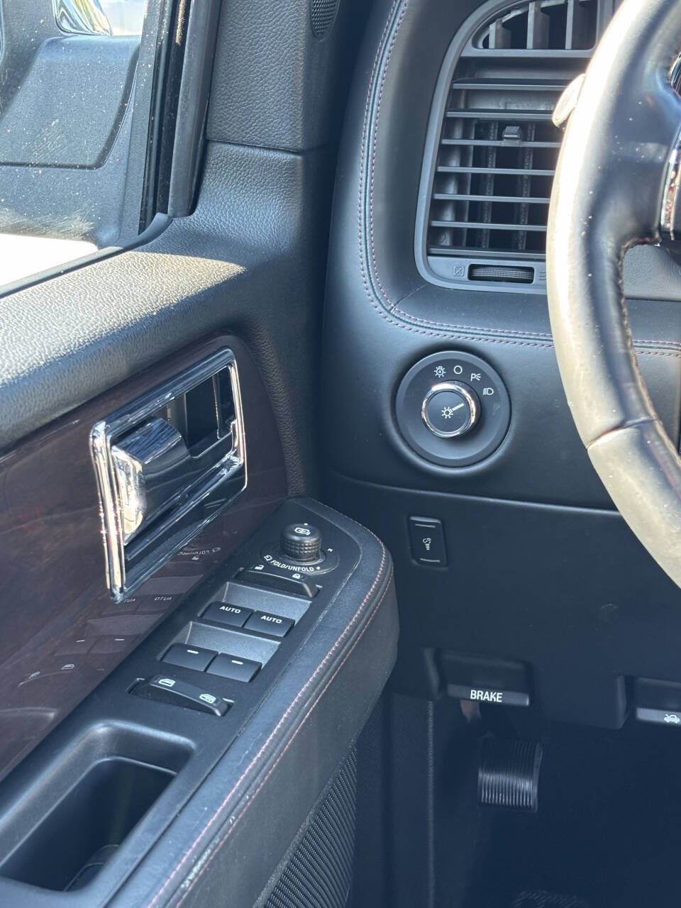 Used 2016 Lincoln Navigator L Reserve AWD/4WD image 26