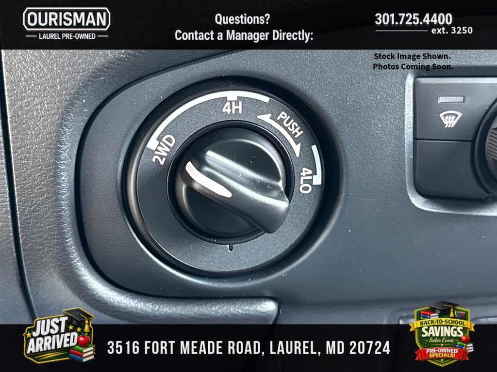 Used 2022 Nissan Frontier PRO-4X w/ Technology Package AWD/4WD image 26
