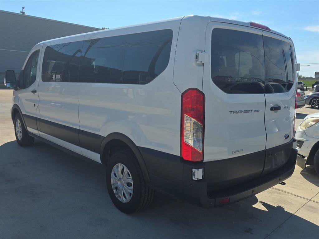 Used 2023 Ford Transit 350 XLT RWD image 9
