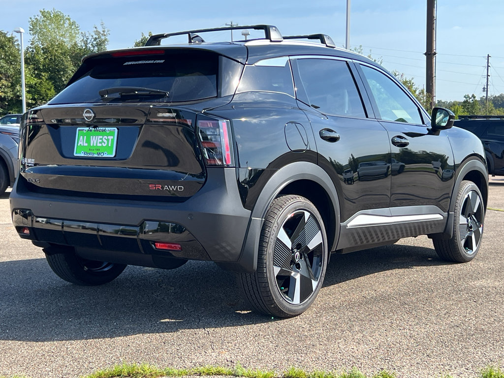 New 2026 Nissan Kicks SR w/ Illumination Package image 4