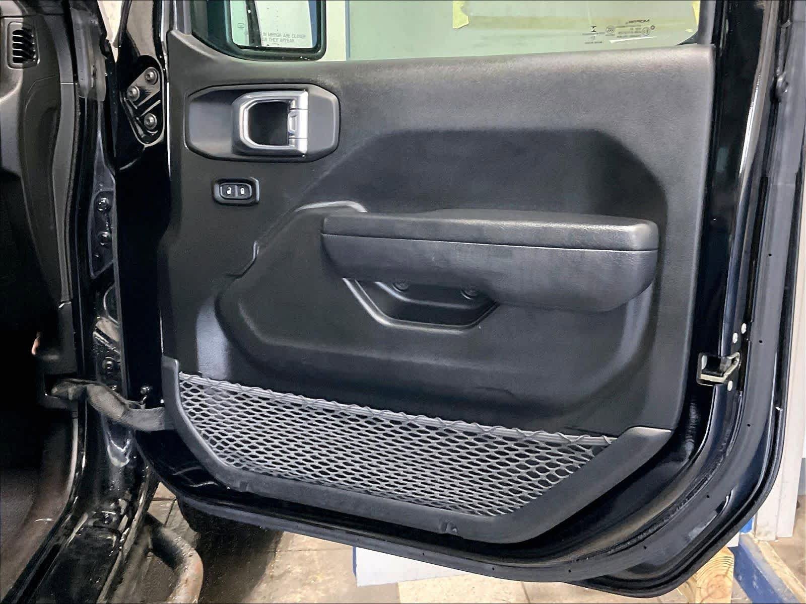 Used 2021 Jeep Wrangler Unlimited Sport image 12