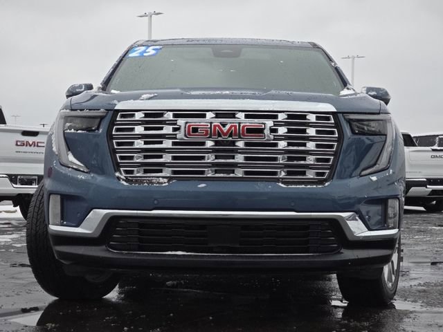 Used 2025 GMC Acadia Denali w/ Super Cruise Package image 14