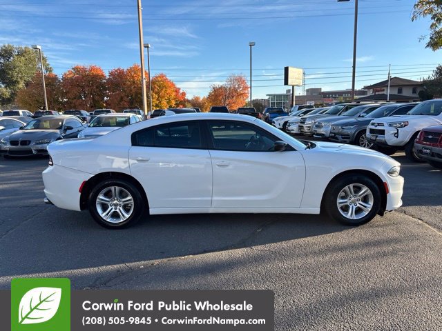 Used 2023 Dodge Charger SXT RWD image 4