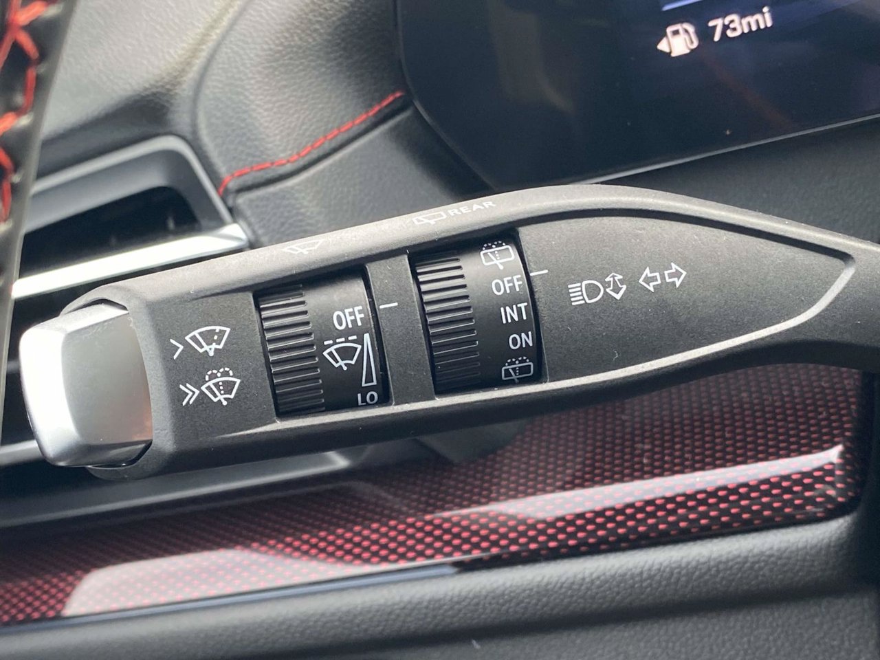 New 2027 Chevrolet Traverse RS FWD image 23