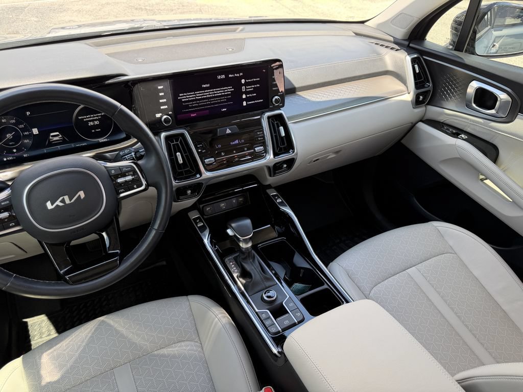 Certified 2023 Kia Sorento SX FWD image 19