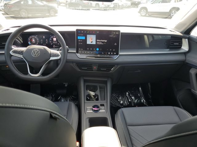 New 2026 Volkswagen Tiguan SE AWD/4WD image 12