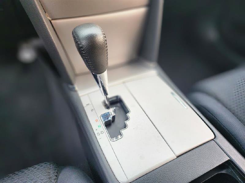 Used 2010 Toyota Camry SE image 15