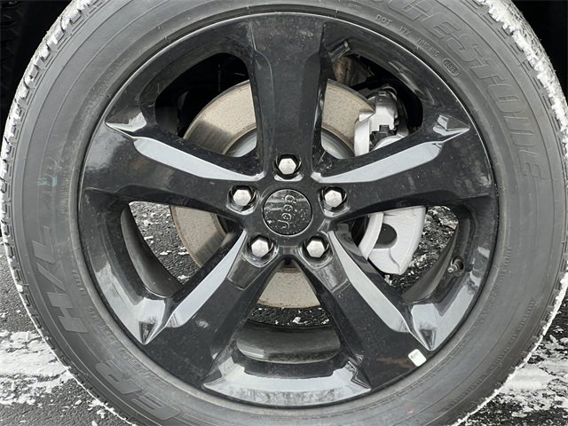 New 2025 Jeep Grand Cherokee Altitude image 7