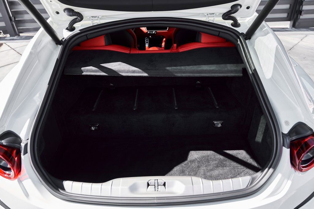 Used 2019 Ferrari GTC4Lusso image 23