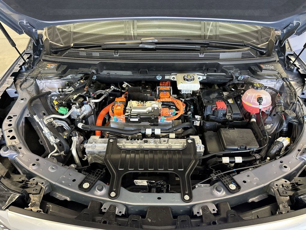 New 2025 Cadillac Optiq Luxury 1 w/ LPO, ONYX Package image 41