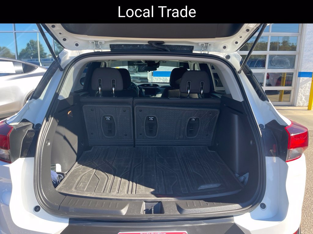 Used 2023 Chevrolet TrailBlazer LT FWD image 9