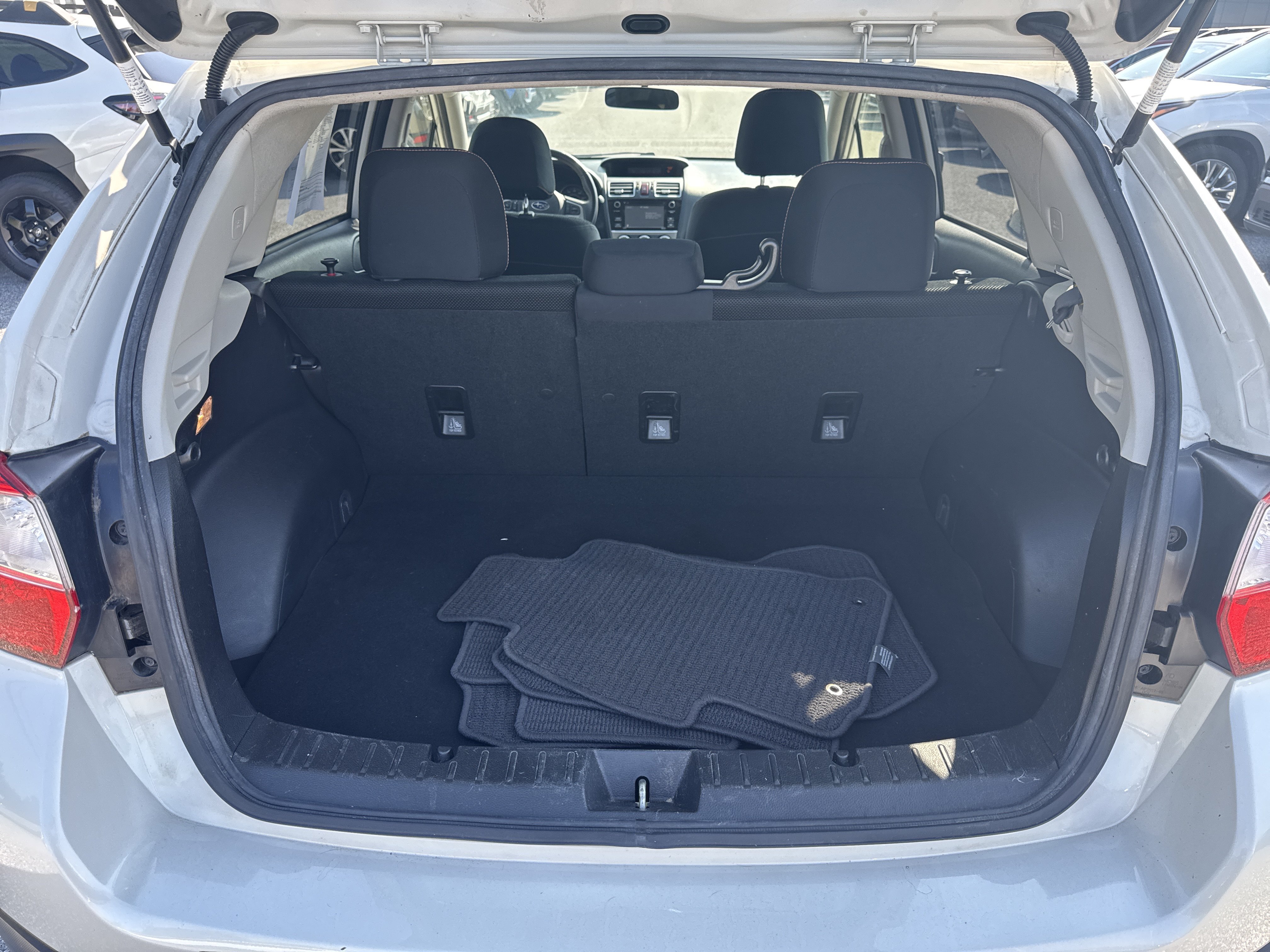 Used 2017 Subaru Crosstrek 2.0i Premium AWD/4WD image 27