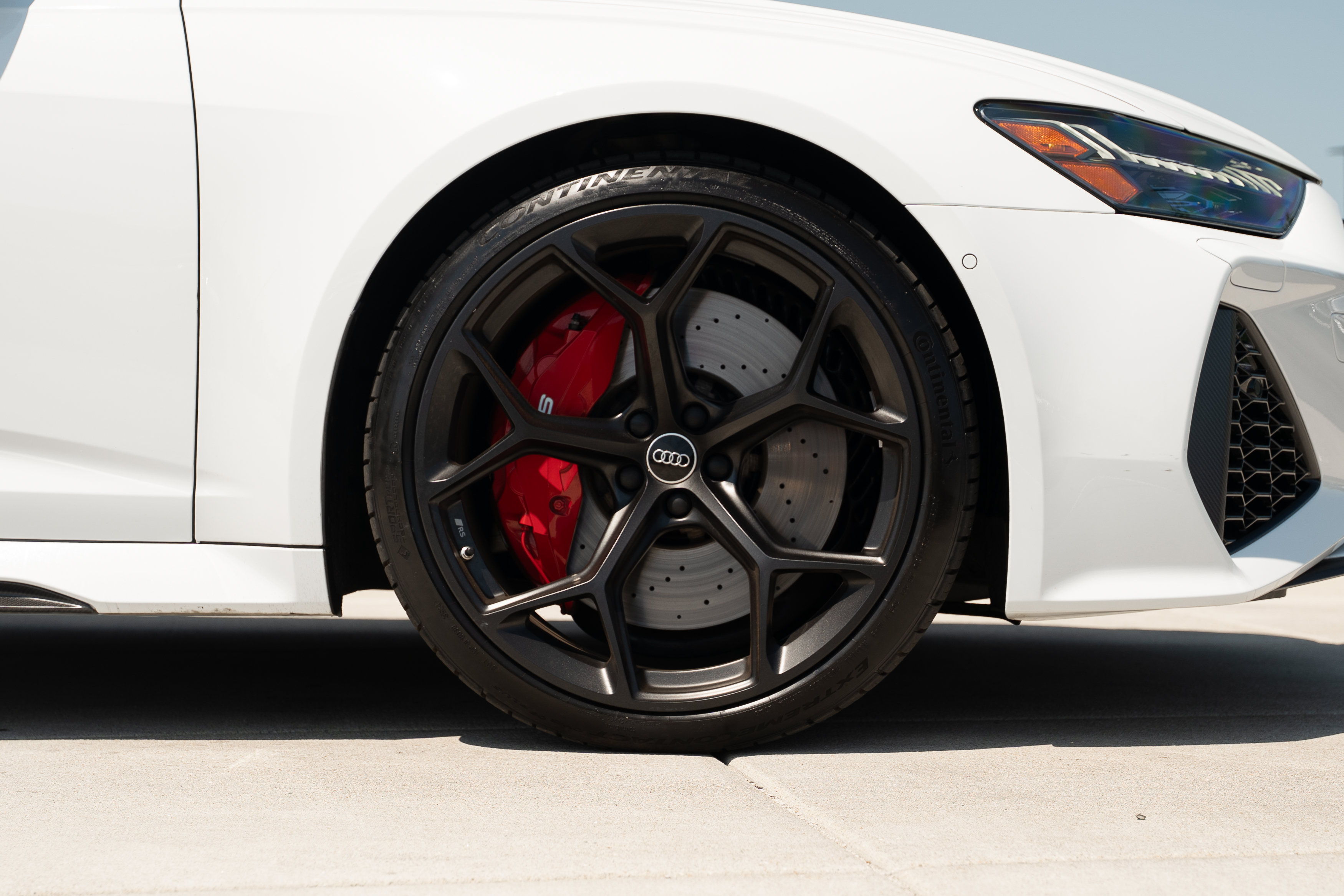Certified 2025 Audi RS 6 performance AWD/4WD image 41