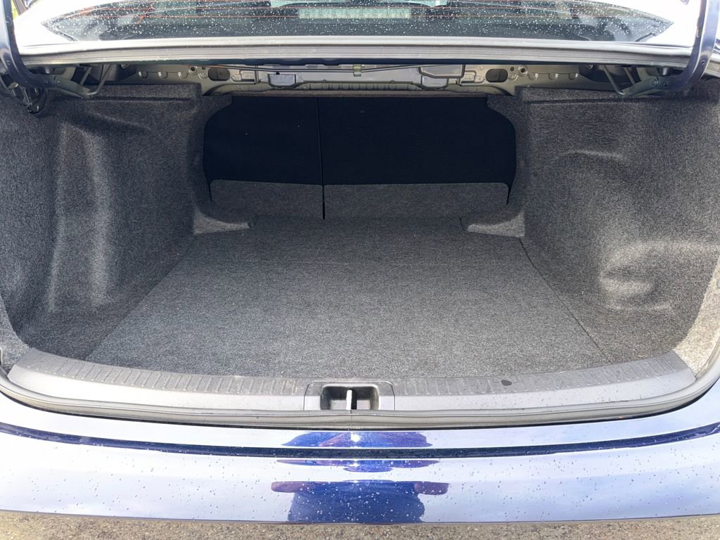 Used 2025 Toyota Corolla LE image 25