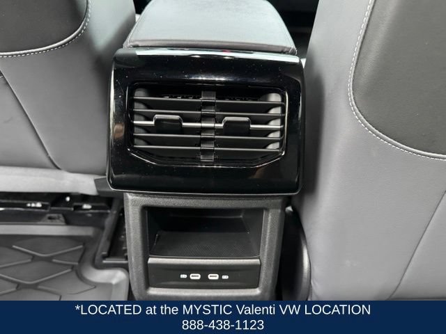 Certified 2023 Volkswagen ID.4 Pro AWD/4WD image 13