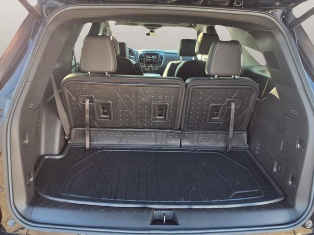 Certified 2022 Chevrolet Traverse Premier w/ Redline Edition image 30