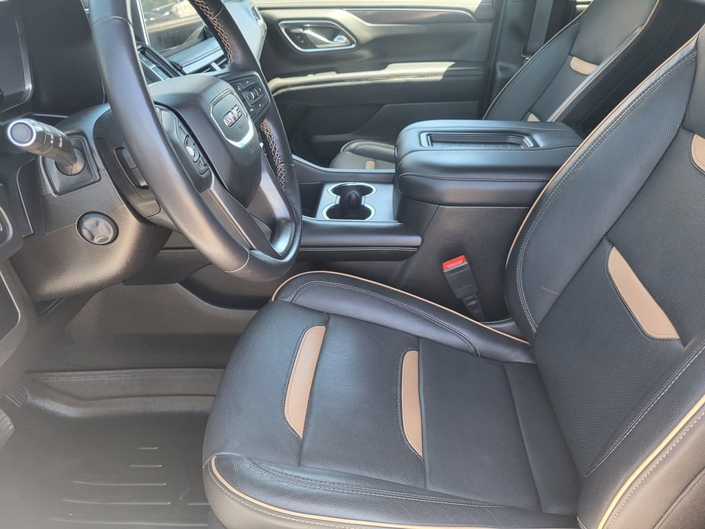Used 2022 GMC Yukon XL AT4 AWD/4WD image 13