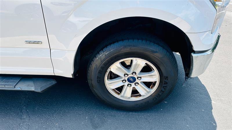 Used 2017 Ford F150 XLT image 39