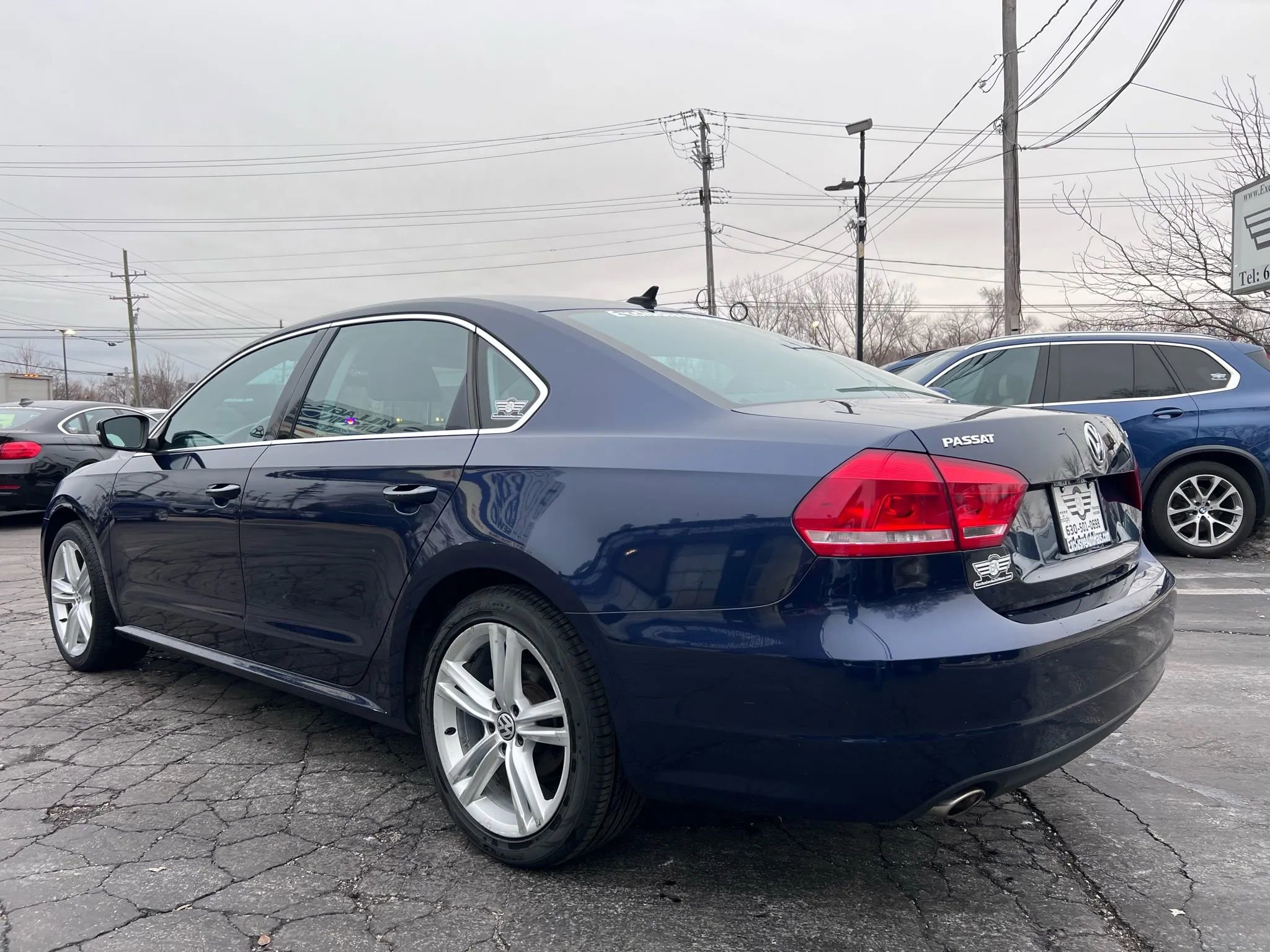 Used 2015 Volkswagen Passat TDI SE FWD image 3
