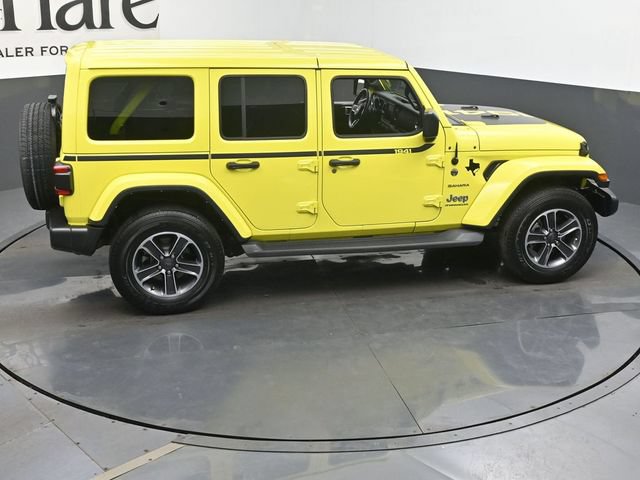 Used 2023 Jeep Wrangler Unlimited Sahara w/ LED Lighting Group AWD/4WD image 38