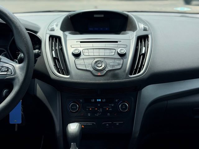 Used 2017 Ford Escape SE FWD image 22