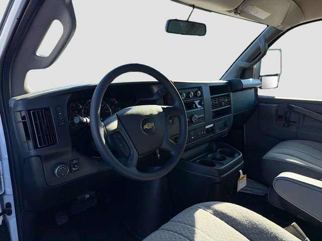 New 2025 Chevrolet Express 3500 w/ Power Convenience Package image 9