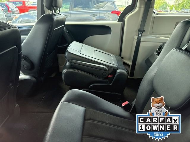 Used 2019 Dodge Grand Caravan SXT FWD image 4