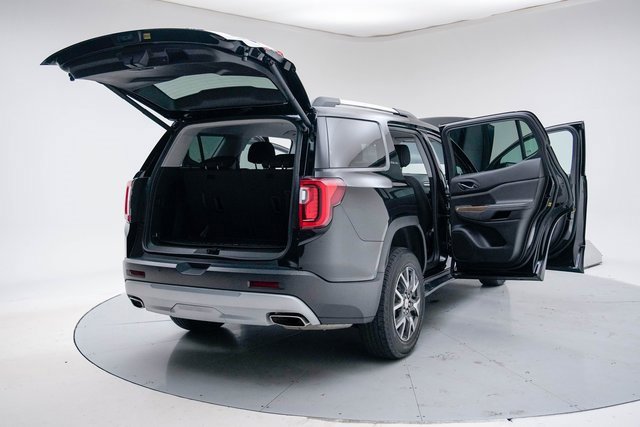 Used 2023 GMC Acadia SLE w/ Driver Convenience Package image 22