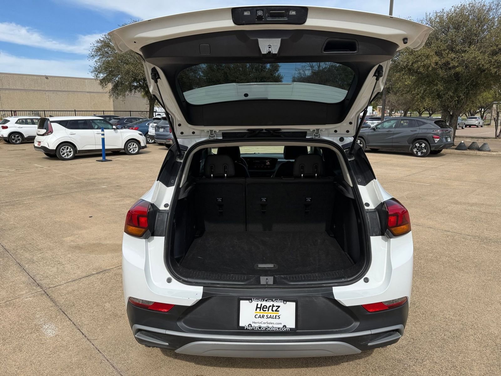 Used 2025 Buick Encore GX Preferred image 32