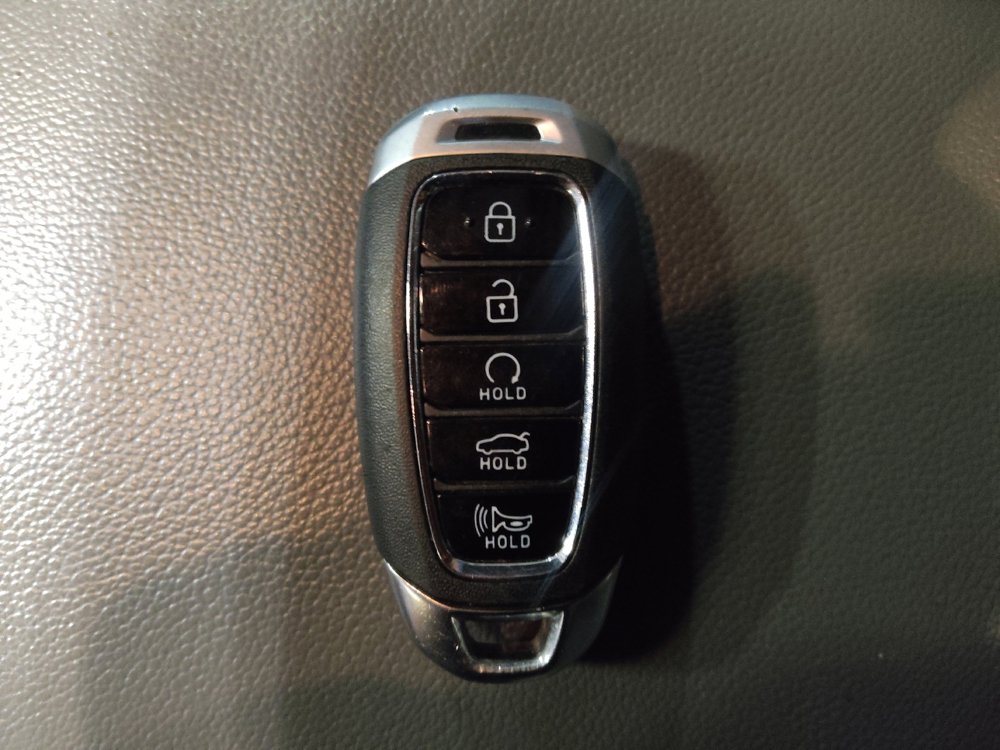 Used 2021 Hyundai Elantra SEL w/ Convenience + Premium Package image 32