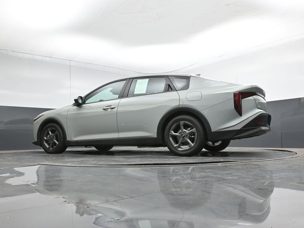 Used 2025 Kia K4 LXS FWD image 39