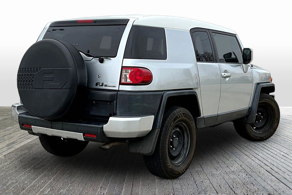 Used 2007 Toyota FJ Cruiser 2WD image 9