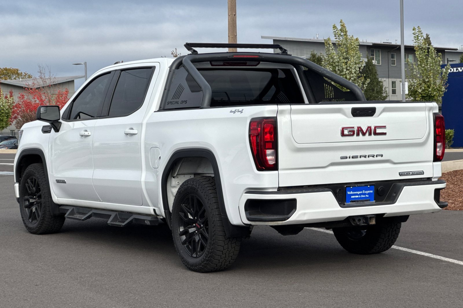 Used 2022 GMC Sierra 1500 Elevation image 5