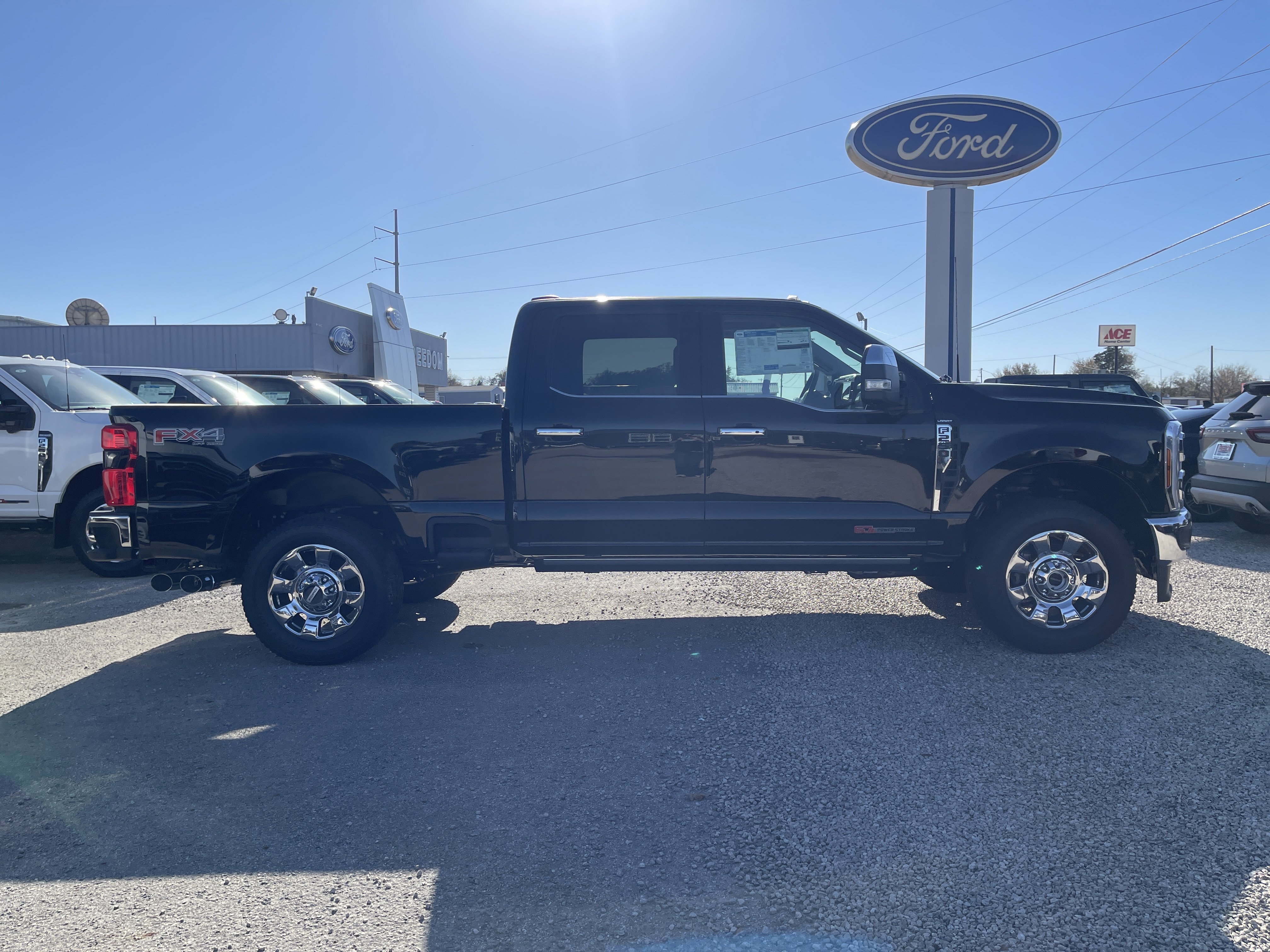 New 2026 Ford F250 Lariat w/ Lariat Ultimate Package image 3