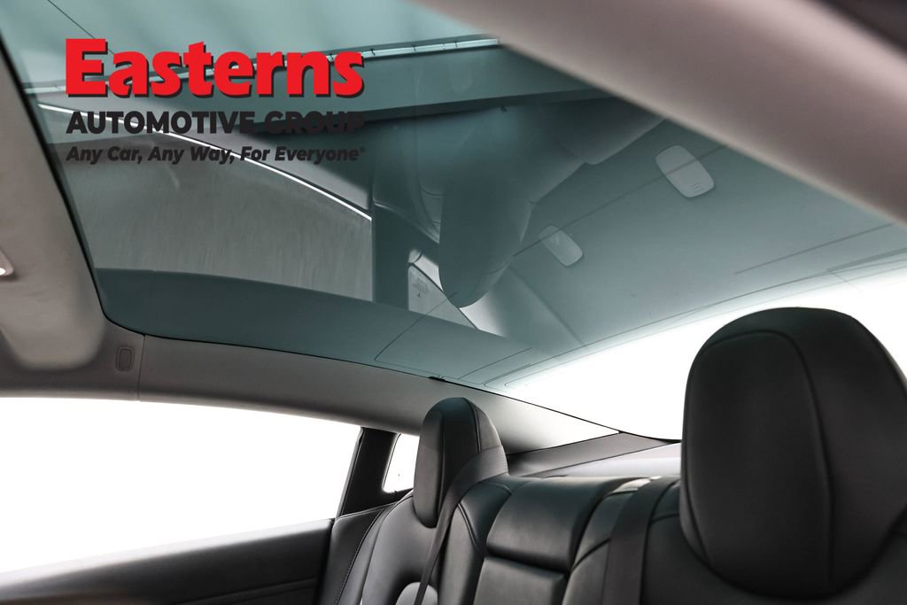 Used 2019 Tesla Model 3 Long Range image 32