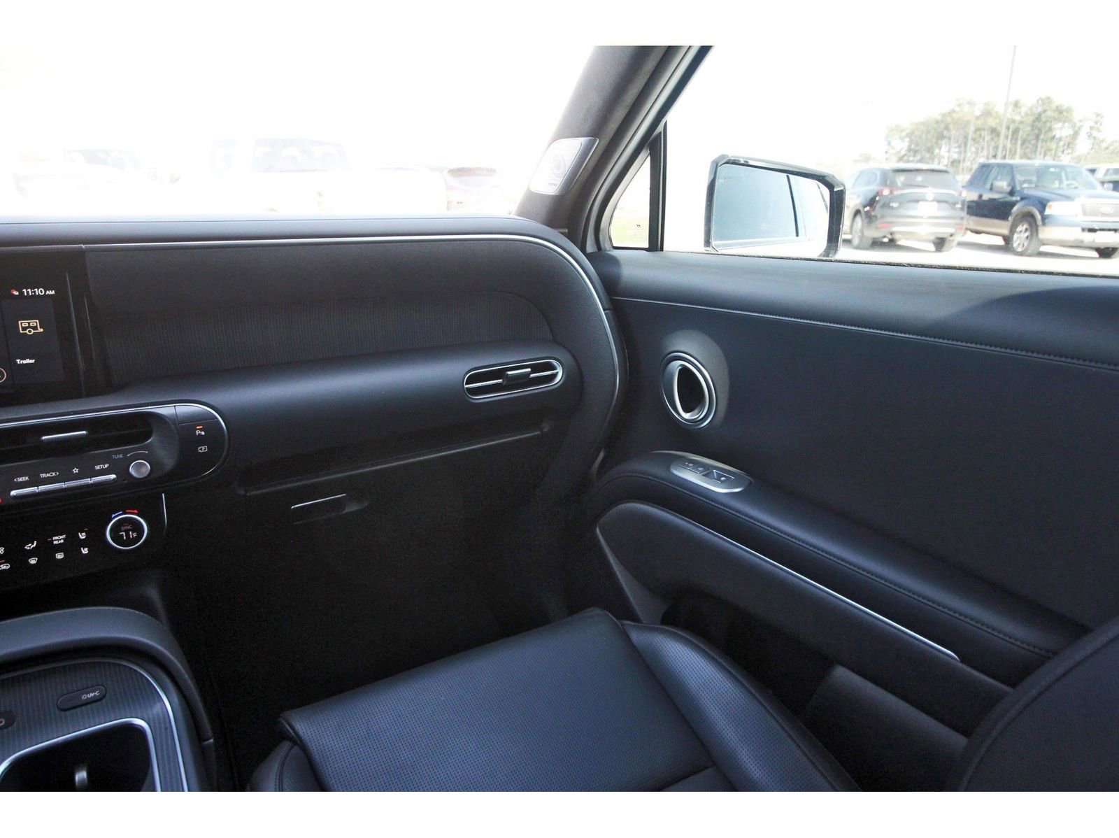 Used 2026 Hyundai Palisade Calligraphy image 13