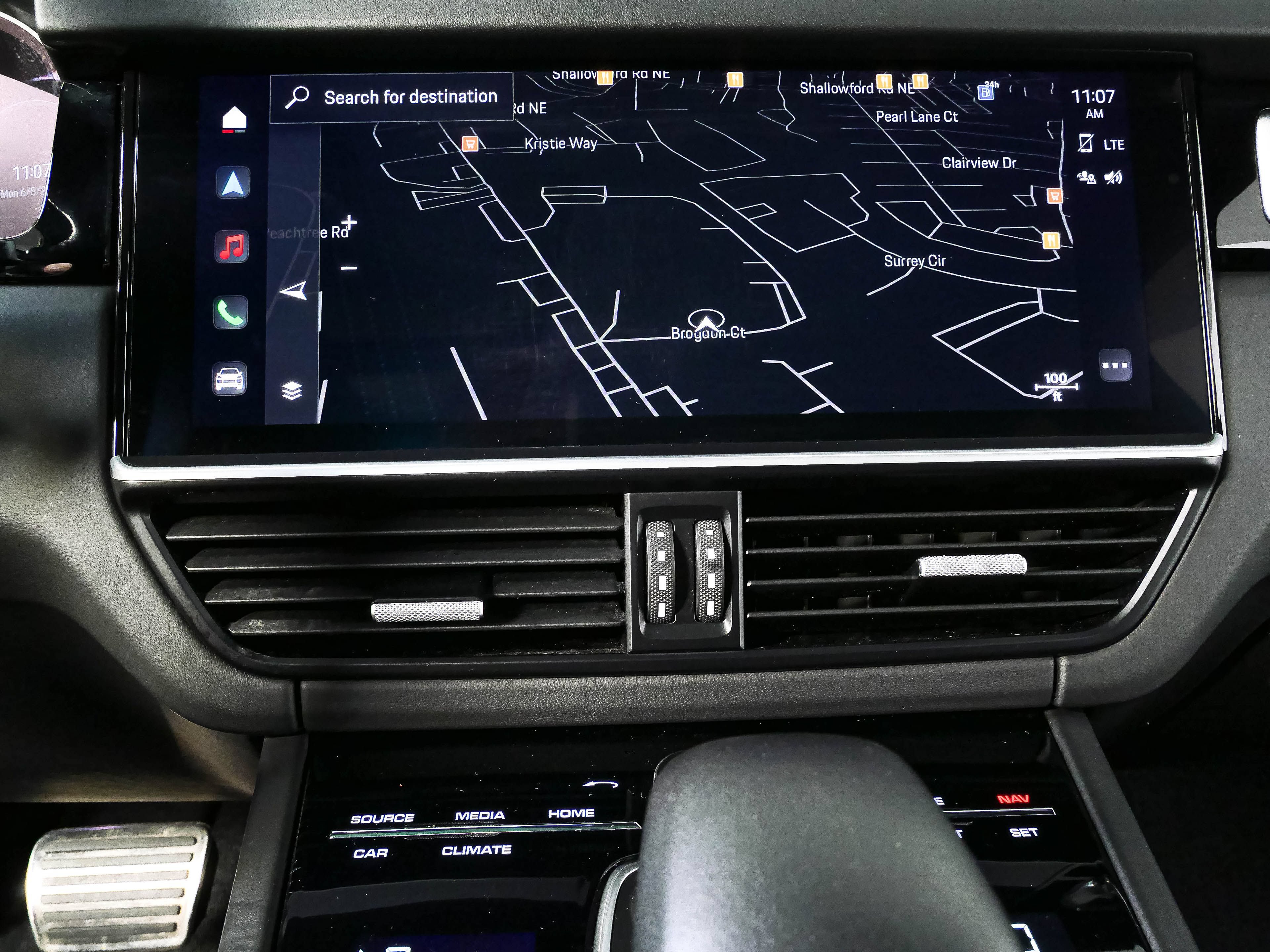 Certified 2023 Porsche Cayenne GTS w/ Premium Package AWD/4WD image 15